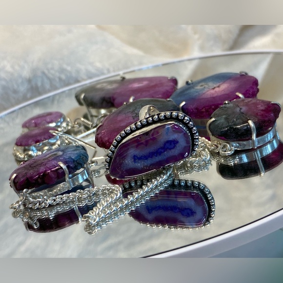 Vintage Solar Quartz Beads, Blue Pink and Gray Colored necklace, Ring & Earrings - Picture 9 of 12